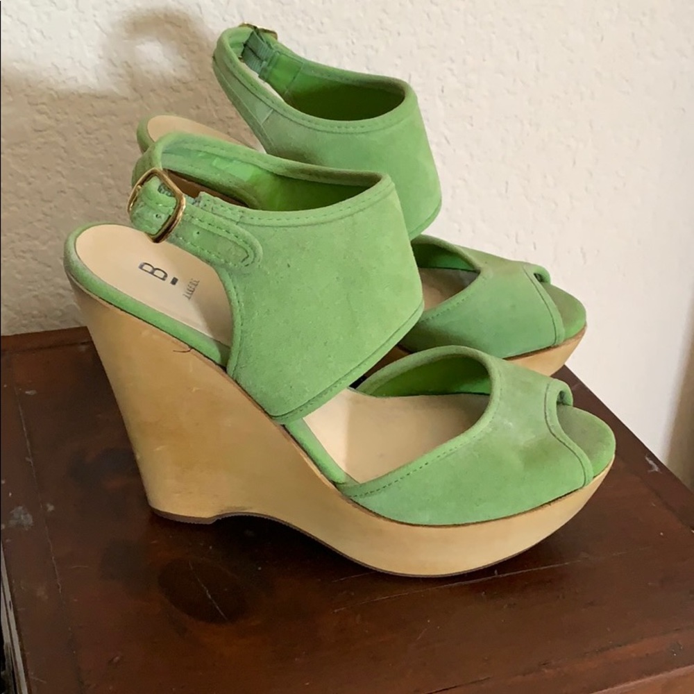 Funky Wedges - Picture 2 of 2